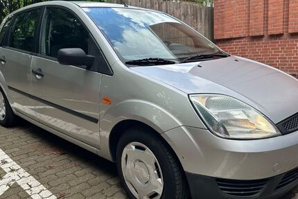 Ford Fiesta 133.000 km 1.790 &euro; Wedel 22880