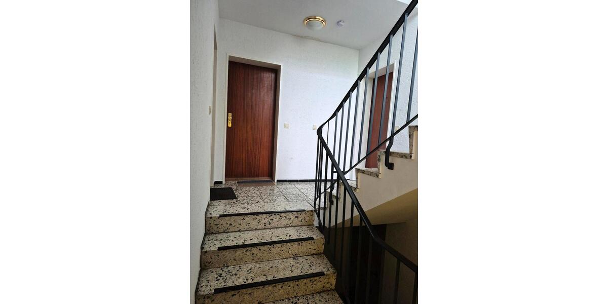 Hochparterre Hamburg Wandsbek - 2 Zimmer, 68 m&sup2;, 335.000&euro; | Angebot:26684650