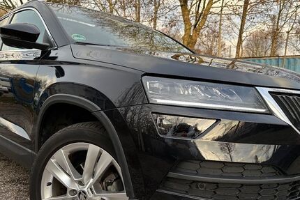 Skoda Karoq 53.000 km 21.900 &euro; Hamburg 21079