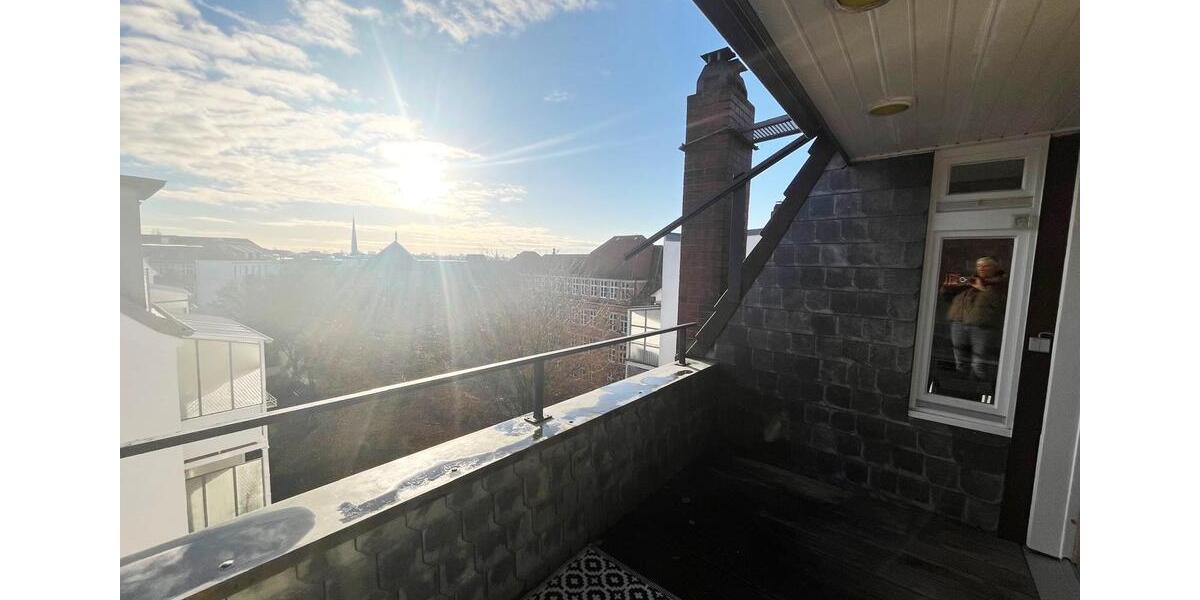 Dachgeschoßwohnung Hamburg Eppendorf - 3.5 Zimmer, 97 m&sup2;, 850.000&euro; | Angebot:26577648