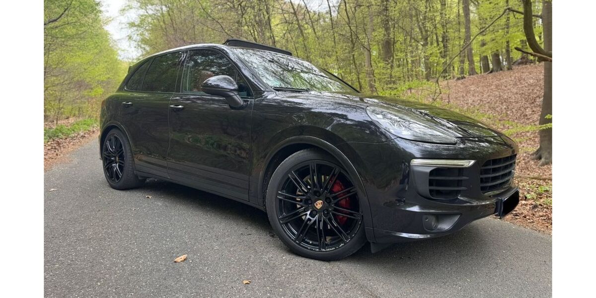 Porsche Cayenne 234.000 km 26.900 &euro; Hamburg 21073