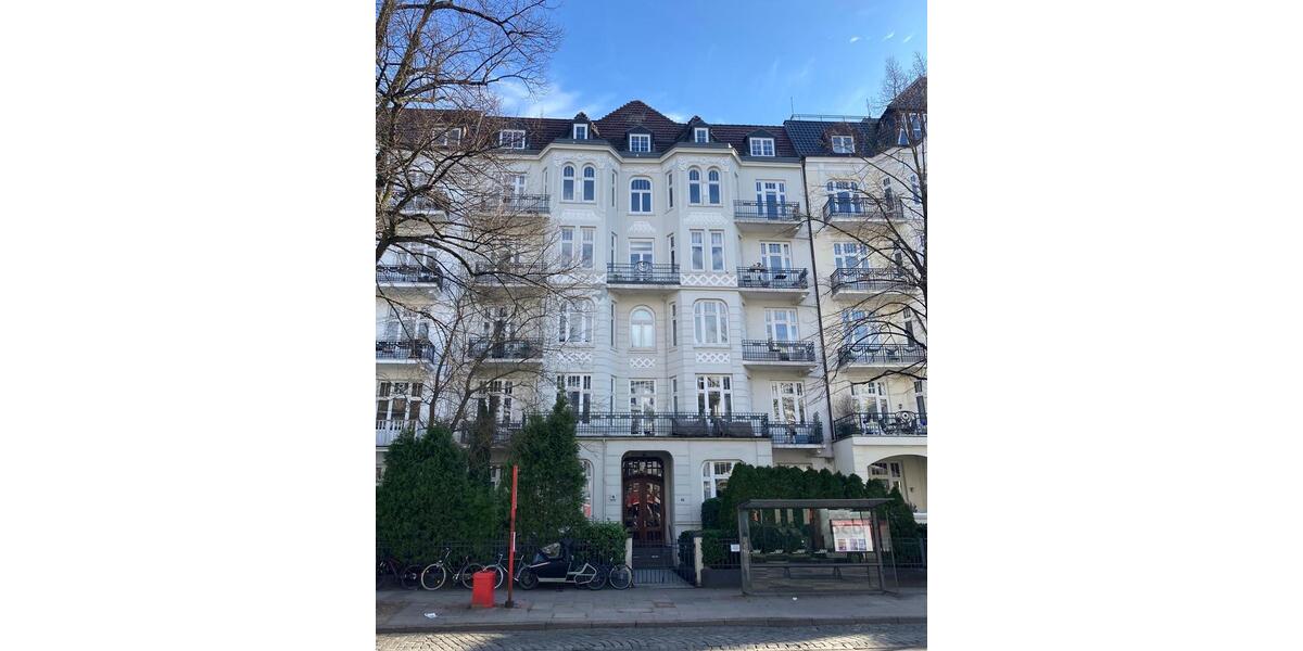 Dachgeschoßwohnung Hamburg Eppendorf - 3.5 Zimmer, 98 m&sup2;, 850.000&euro; | Angebot:25933215