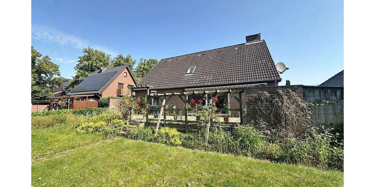 Mehrfamilienhaus, Wohnhaus Bargfeld Stegen - 6 Zimmer, 173 m&sup2;, 425.000&euro; | Angebot:25745053