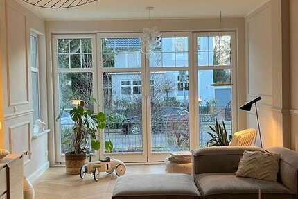 Haus zum Mieten in Hamburg 5.500 € 300 m² 9 zimmer