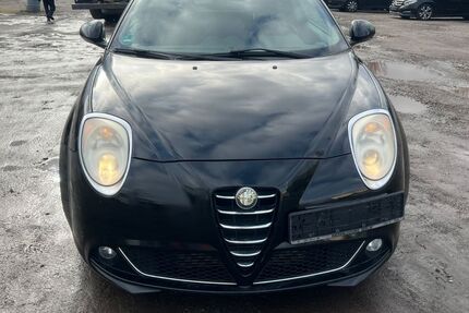 Alfa Romeo MiTo 124.452 km 3.990 &euro; Hamburg 22113