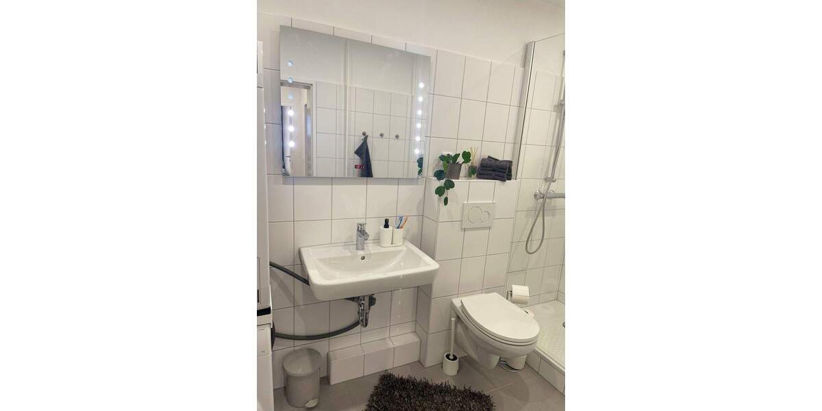 Etagenwohnung Hamburg Rahlstedt - 5 Zimmer, 120 m&sup2;, 3.990&euro; | Angebot:25176968