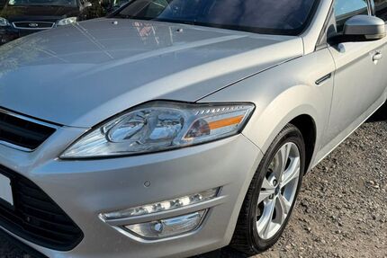Ford Mondeo 223.886 km 4.990 € Hamburg 22179
