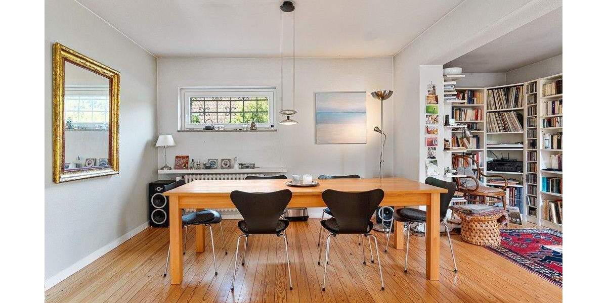 Charmantes Einfamilienhaus im Stil der 50er Jahre - Ein Ort voller Geschichte und Potential 5 zimmer