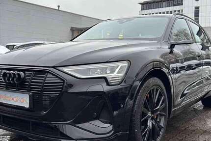 Audi e-tron 73.611 km 31.950 &euro; Hamburg 22047