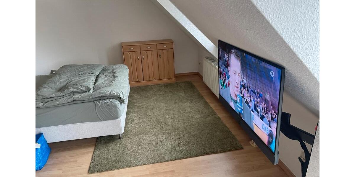 Dachgeschoßwohnung Hamburg Wandsbek - 1 Zimmer, 33 m&sup2;, 500&euro; | Angebot:26235317