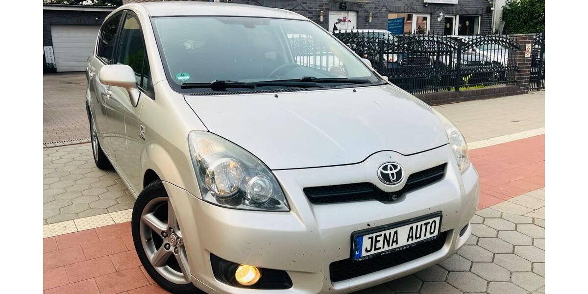 Toyota Corolla Verso 234.950 km 3.390 &euro; Hamburg 22149