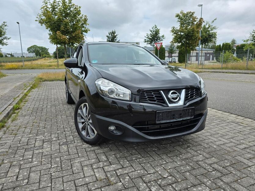 Nissan Qashqai 98.000 km 9.990 € Ahrensburg 22926