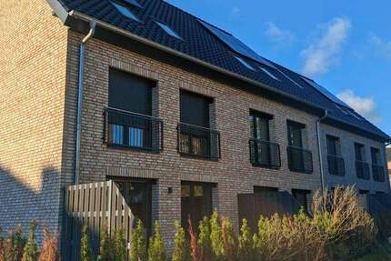 Haus Oststeinbek - 5 Zimmer, 137 m&sup2;, 650.000&euro; | Angebot:24228437