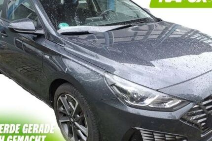 Hyundai i30 23.695 km 14.890 &euro; Hamburg 22529