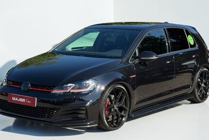 VW Golf 98.981 km 22.690 &euro; Hamburg 22043