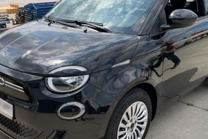 Fiat 500e 8.640 km 11.380 &euro; Ahrensburg 22926