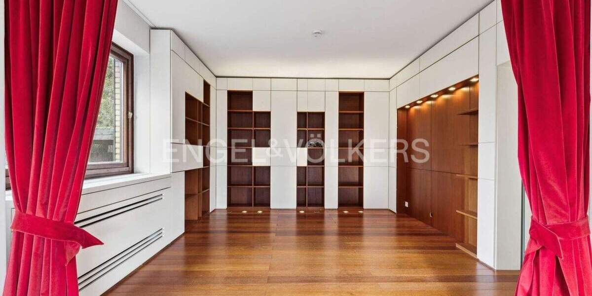 Mehrfamilienhaus, Wohnhaus Norderstedt Garstedt - 7 Zimmer, 287 m&sup2;, 829.000&euro; | Angebot:25701823