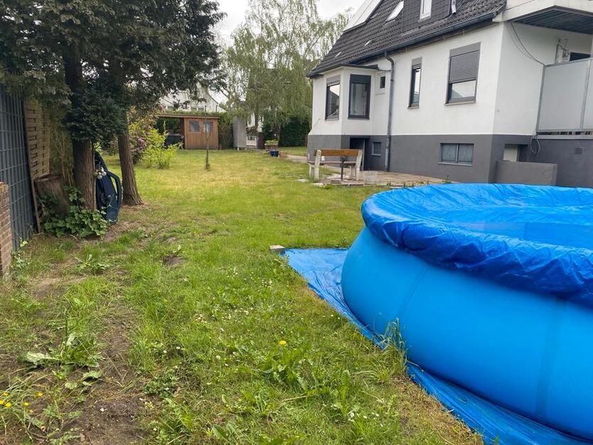 Einfamilienhaus auf einem großen Grundstück mit viel Potenzial zimmer