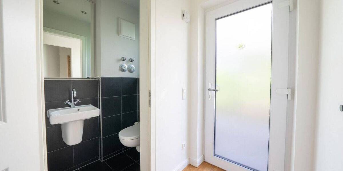 Reihenmittelhaus Hamburg Niendorf - 6 Zimmer, 140 m&sup2;, 899.000&euro; | Angebot:26657368