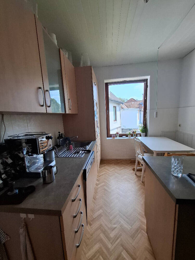 Sonnige 4-Zimmer-Wohnung mit 2 Balkonen