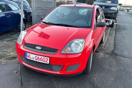 Ford Fiesta 153.000 km 1.500 &euro; Winsen/Luhe 21423