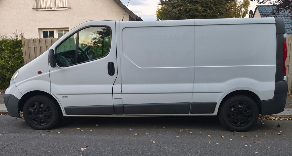 Opel Vivaro 228.000 km 4.500 € Uetersen 25436
