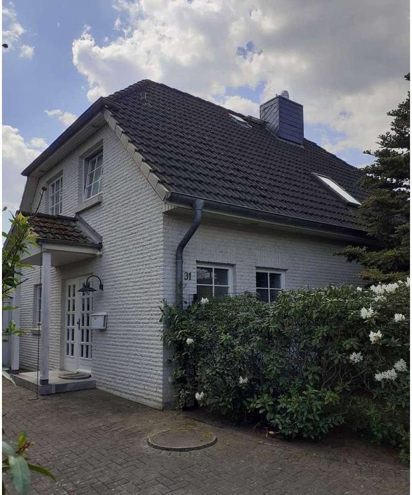Haus zum Kaufen in Klein Pampau 498.000 € 131 m²