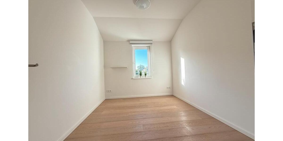 Villa Hamburg Wandsbek - 5 Zimmer, 216 m&sup2;, 1.840.000&euro; | Angebot:27088151