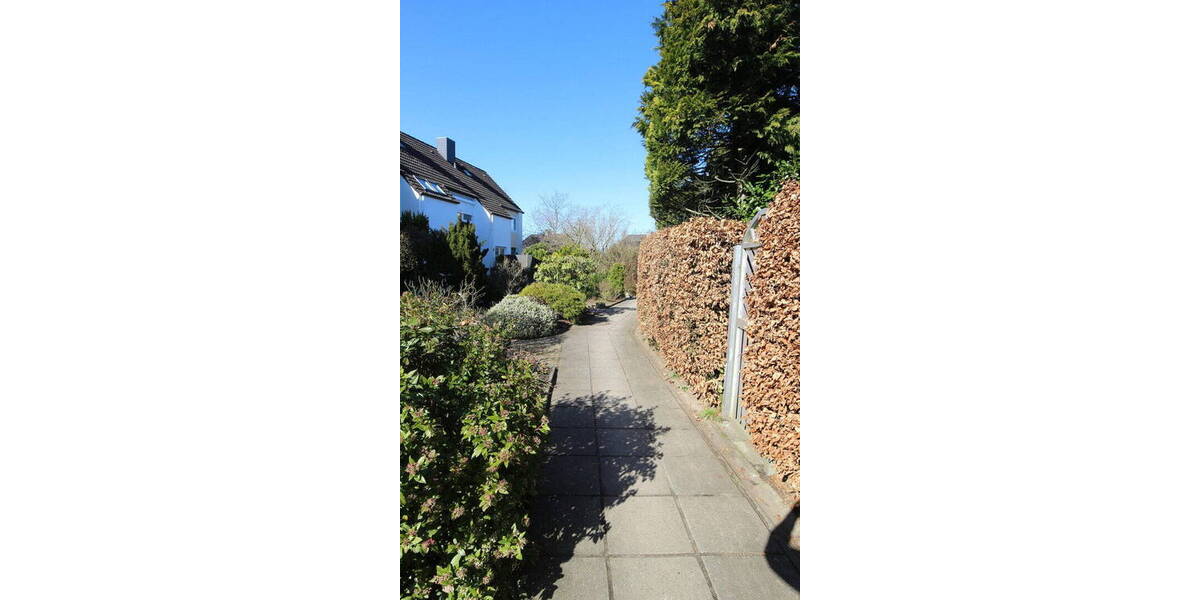 Reihenmittelhaus Glinde - 4 Zimmer, 121 m&sup2;, 456.000&euro; | Angebot:26648024