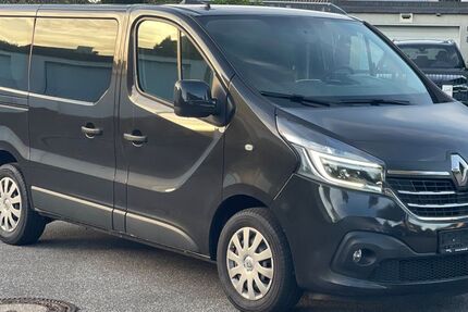 Renault Trafic 115.000 km 21.999 € Hamburg 22045