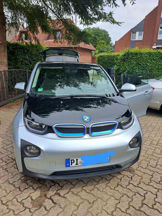 i3