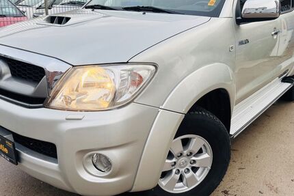 Toyota Hilux 66.000 km 21.200 &euro; Hamburg 20537