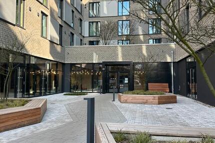 Möbilerte Studentenwohnung mit Balkon zur Miete in Hamburg - Wentzel Dr. 1 zimmer