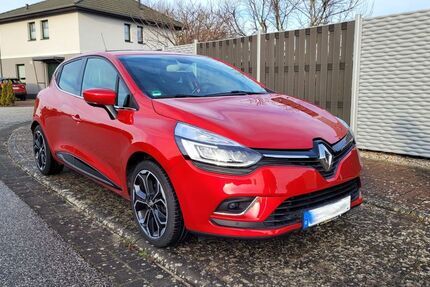 Renault Clio 47.850 km 11.500 &euro; Hamburg 21037