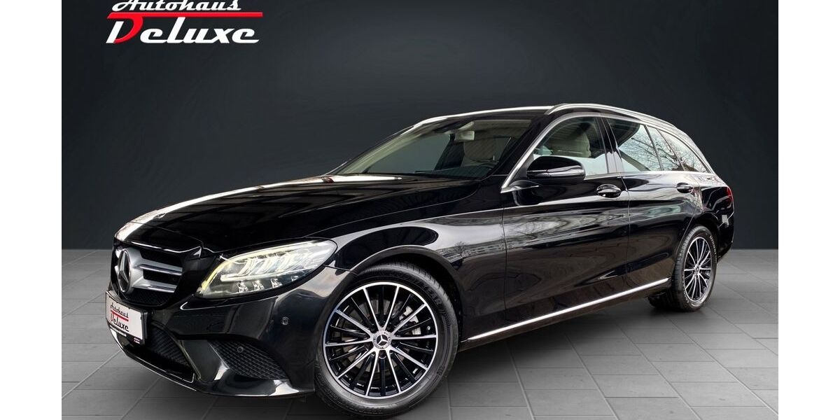 Mercedes-Benz C 200 99.000 km 21.900 &euro; Hamburg 22047