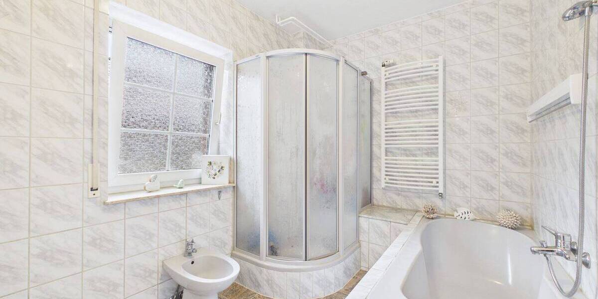 Mehrfamilienhaus, Wohnhaus Hamburg Allermöhe - 8 Zimmer, 241 m&sup2;, 839.000&euro; | Angebot:26016059