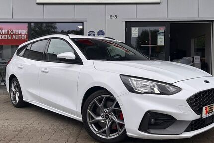 Ford Focus 190.682 km 11.950 &euro; Henstedt-Ulzburg­­­ 24558