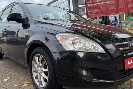 Kia ceed Sportswagon 150.544 km 3.990 € Hamburg 22043