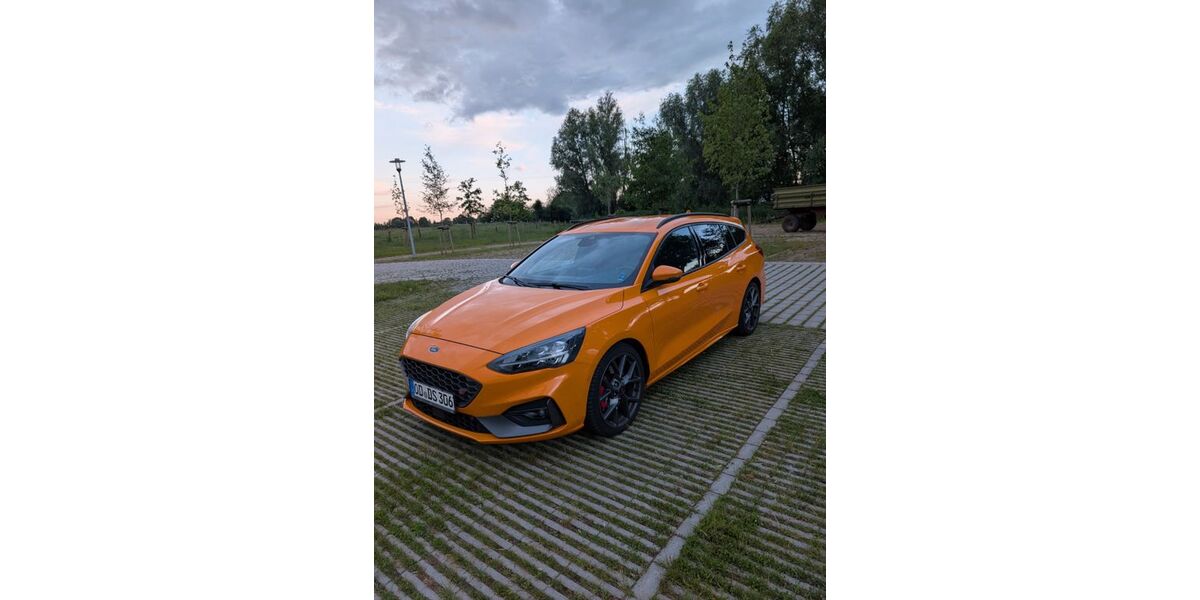Ford Focus 153.000 km 17.000 &euro; Kayhude 23863