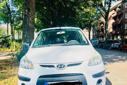 Hyundai i10 118.500 km 2.400 &euro; Hamburg 22457