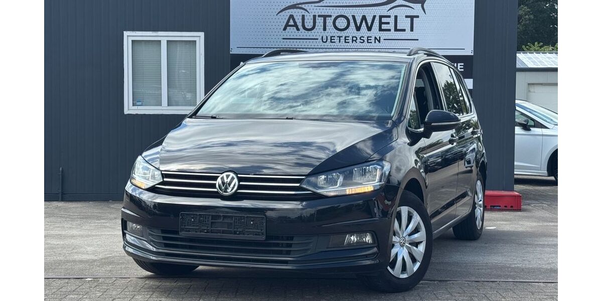 VW Touran 124.000 km 17.495 &euro; Uetersen 25436