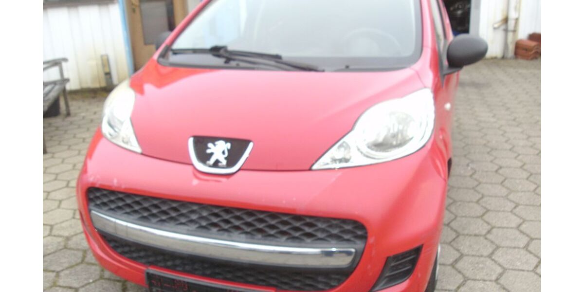 Peugeot 107 112.000 km 1.900 &euro; Hamburg 22143