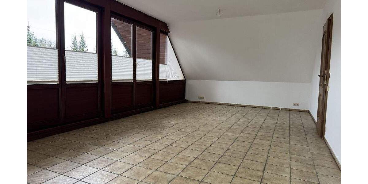 Etagenwohnung Hamburg Neugraben-Fischbek - 3 Zimmer, 124 m&sup2;, 1.116&euro; | Angebot:25317483