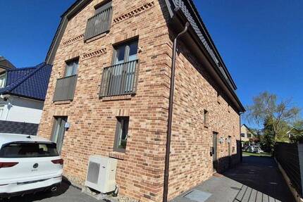 Haus Norderstedt Garstedt - 4 Zimmer, 137 m&sup2;, 2.585&euro; | Angebot:26798318