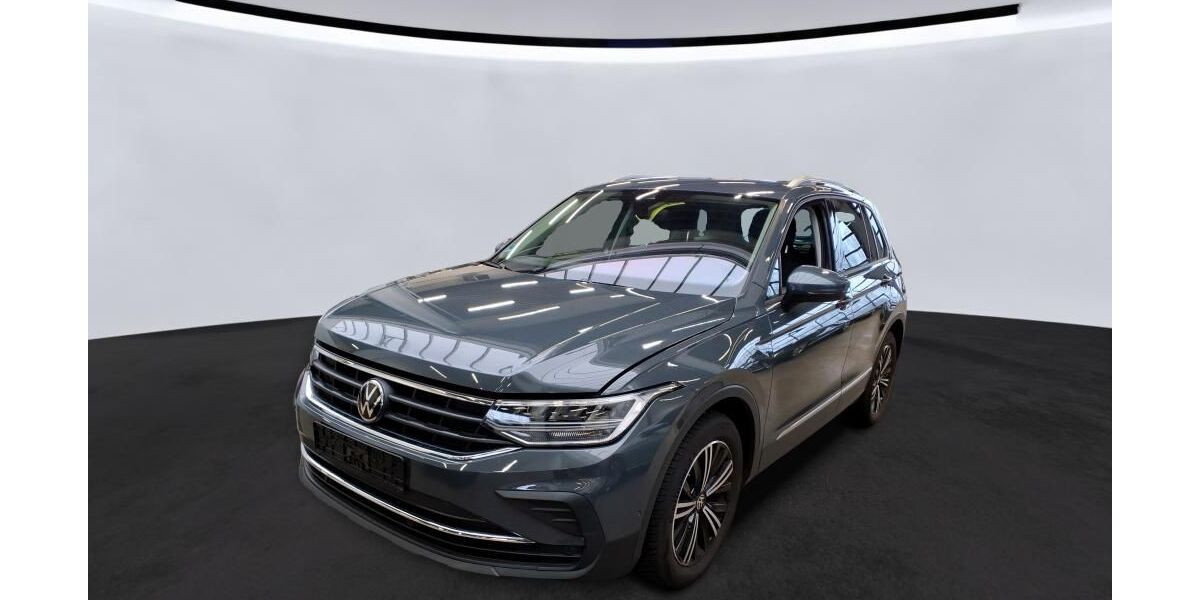 VW Tiguan 58.900 km 24.855 &euro; Appen 25482
