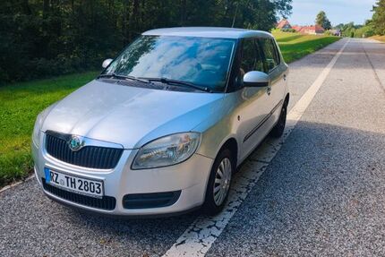 Skoda Fabia 122.000 km 3.199 &euro; Geesthacht 21502