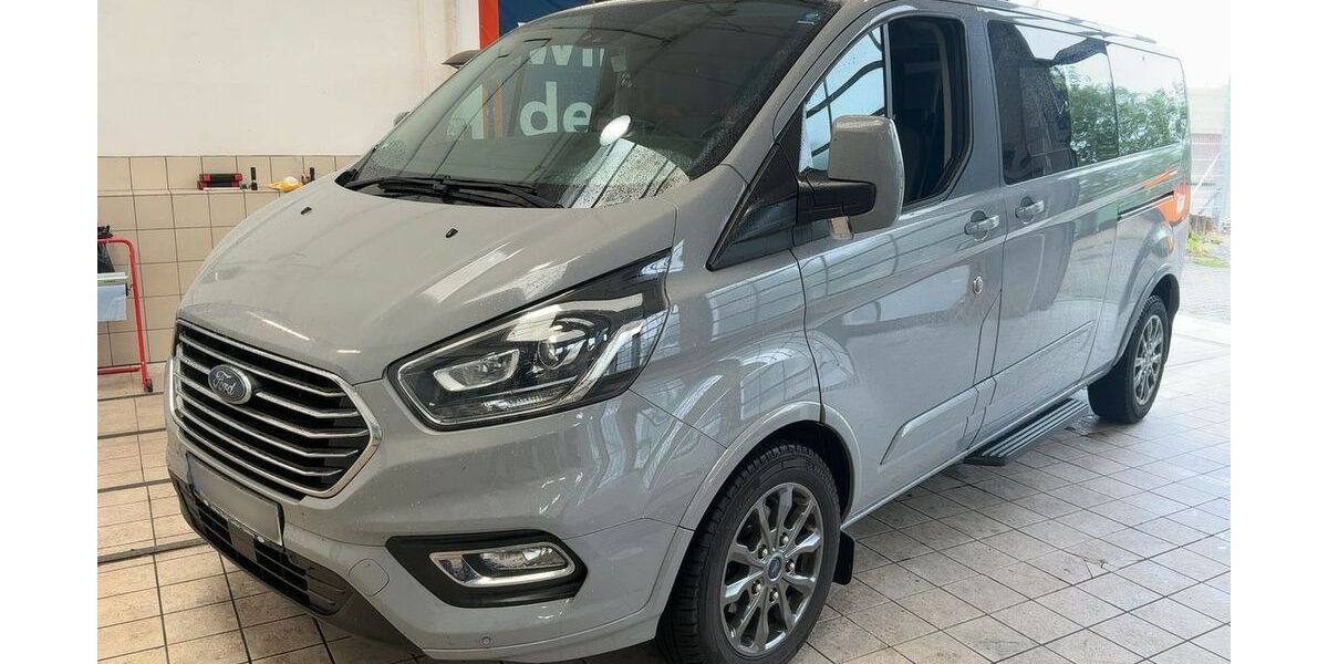 Ford Tourneo Custom 28.000 km 39.950 &euro; Geesthacht bei Hamburg 21502