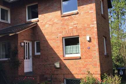 Haus Ahrensburg - 6 Zimmer, 151 m&sup2;, 649.000&euro; | Angebot:26157996