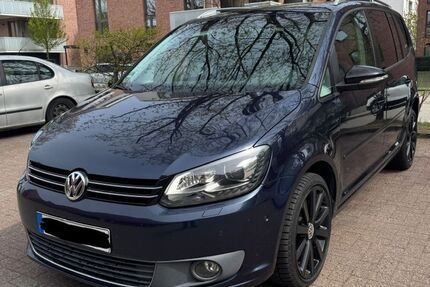VW Touran 214.000 km 8.000 &euro; Hamburg 21031
