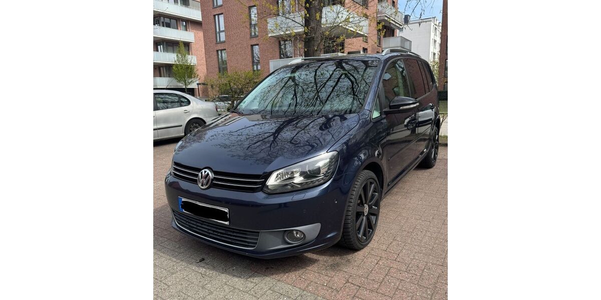 VW Touran 214.000 km 8.000 &euro; Hamburg 21031